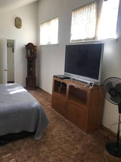 Cheerful 2-Bedroom Cottage Near Eagle Lake Susanville Extérieur photo